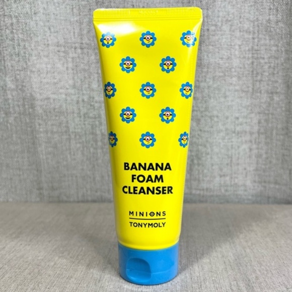 ❤️3 for $25❤️ love TONYMOLY Minions Banana Foam Cleanser - Picture 1 of 5